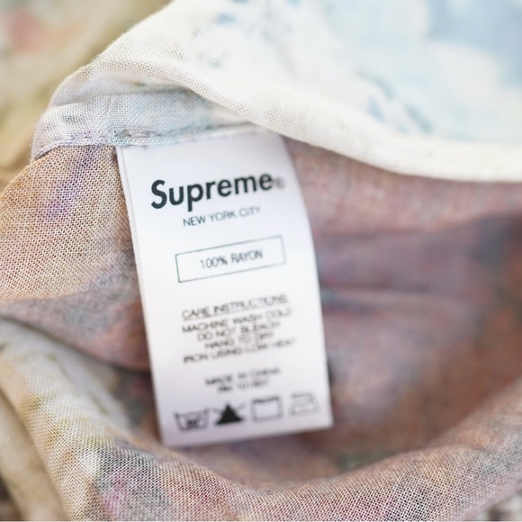 Supreme shirt - Picture 6 of 7